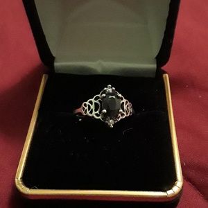 Black sepphire 925 silver ring